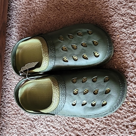 Green clogs men's olive clogs green men's clogs green clogs green men's clogs 10 - Picture 12 of 12